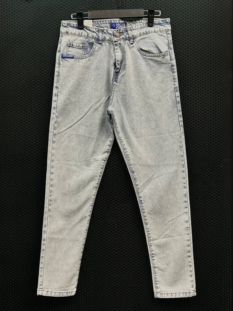 شلوار مام فیت جین پارچه کج راه